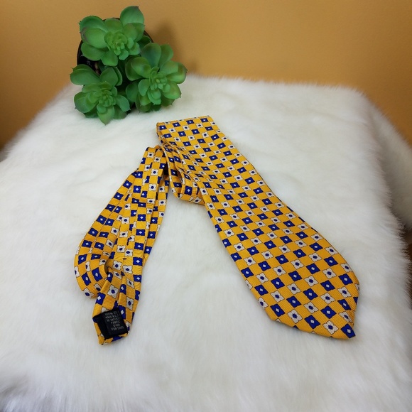 Vintage Gap 100% silk yellow with design tie - Picture 2 of 7